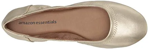 Amazon Essentials Women's Belice Ballet Flat, Gold, 6.5 B US