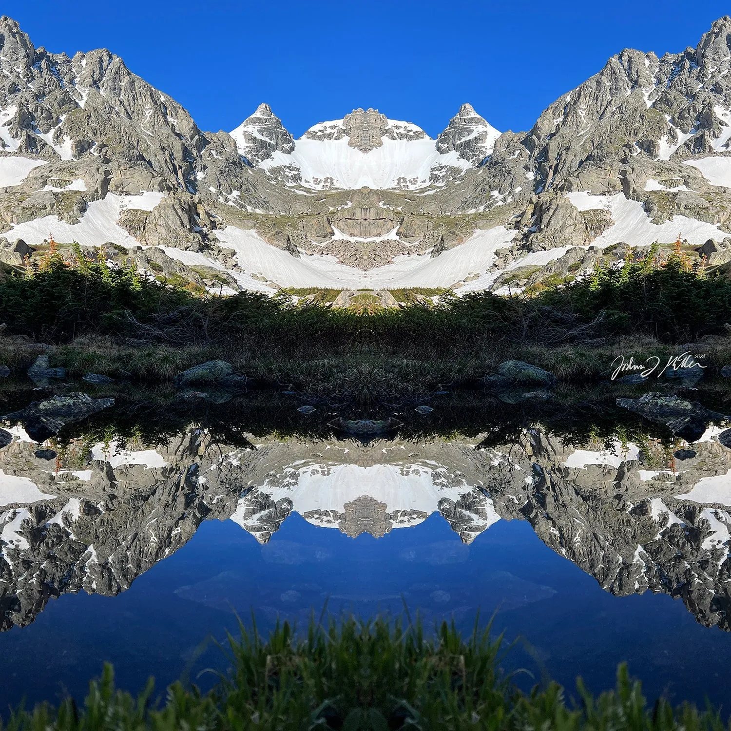 Glacial Waters - Fall/Winter 2023 Wearable Photos