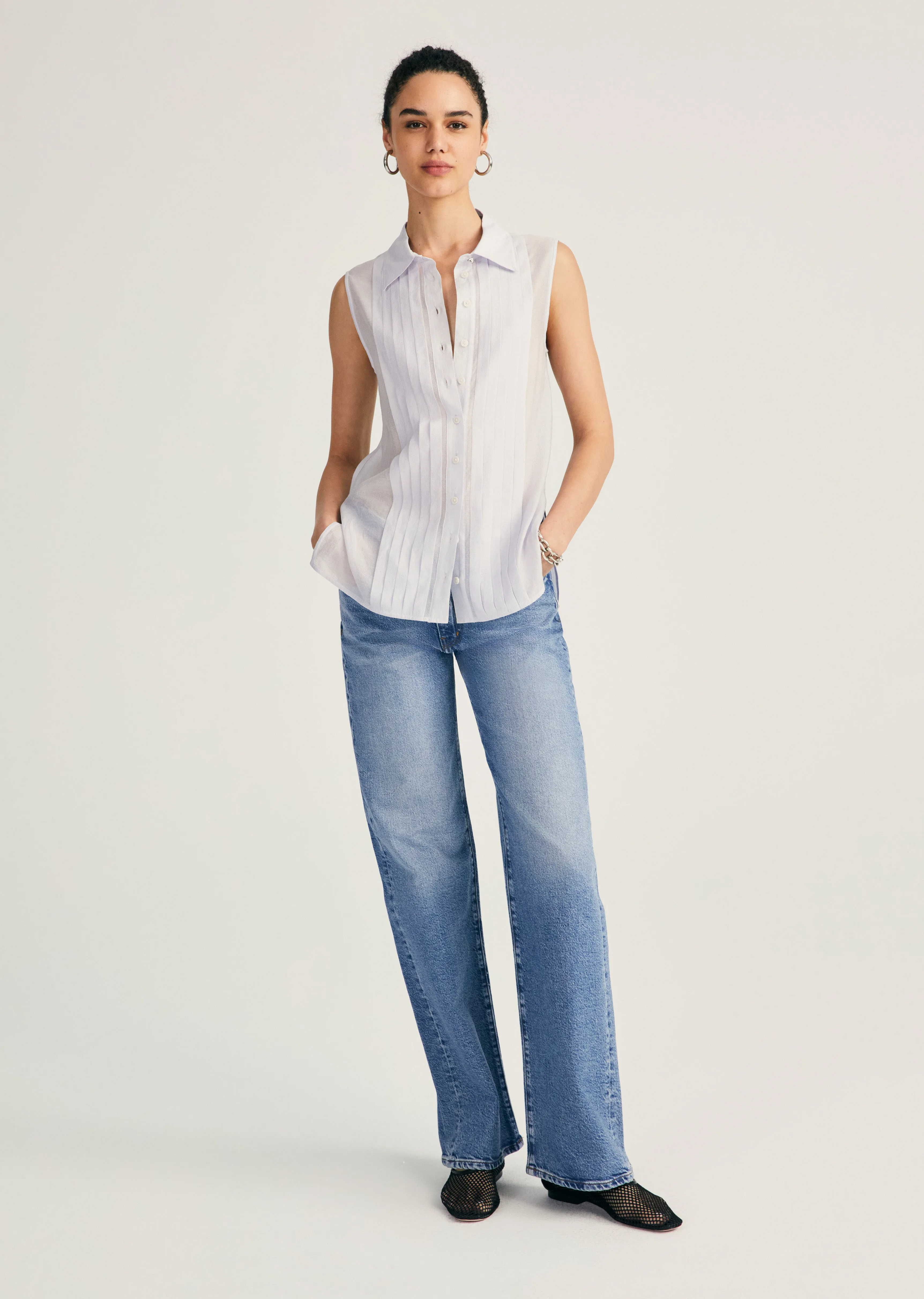 Janet Sleeveless Tuxedo Shirt - Periwinkle
