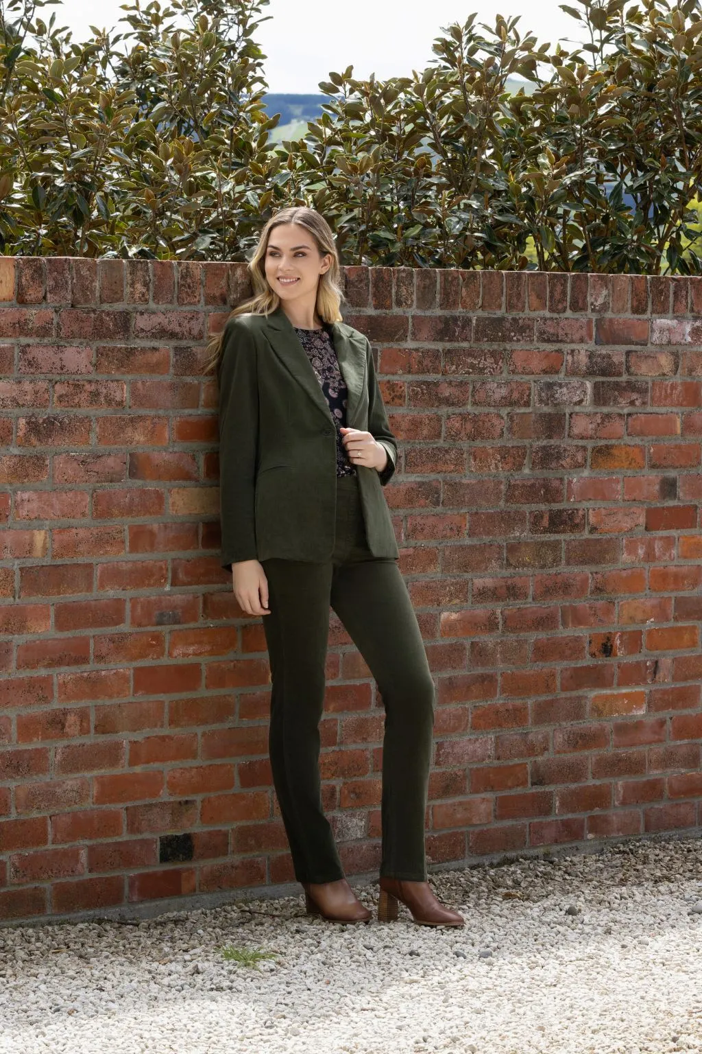 Vassalli Shaped Pinwale Cord Blazer Deep Sage